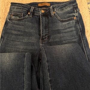 Judy Blue Dark Wash Skinny Jeans with a flare